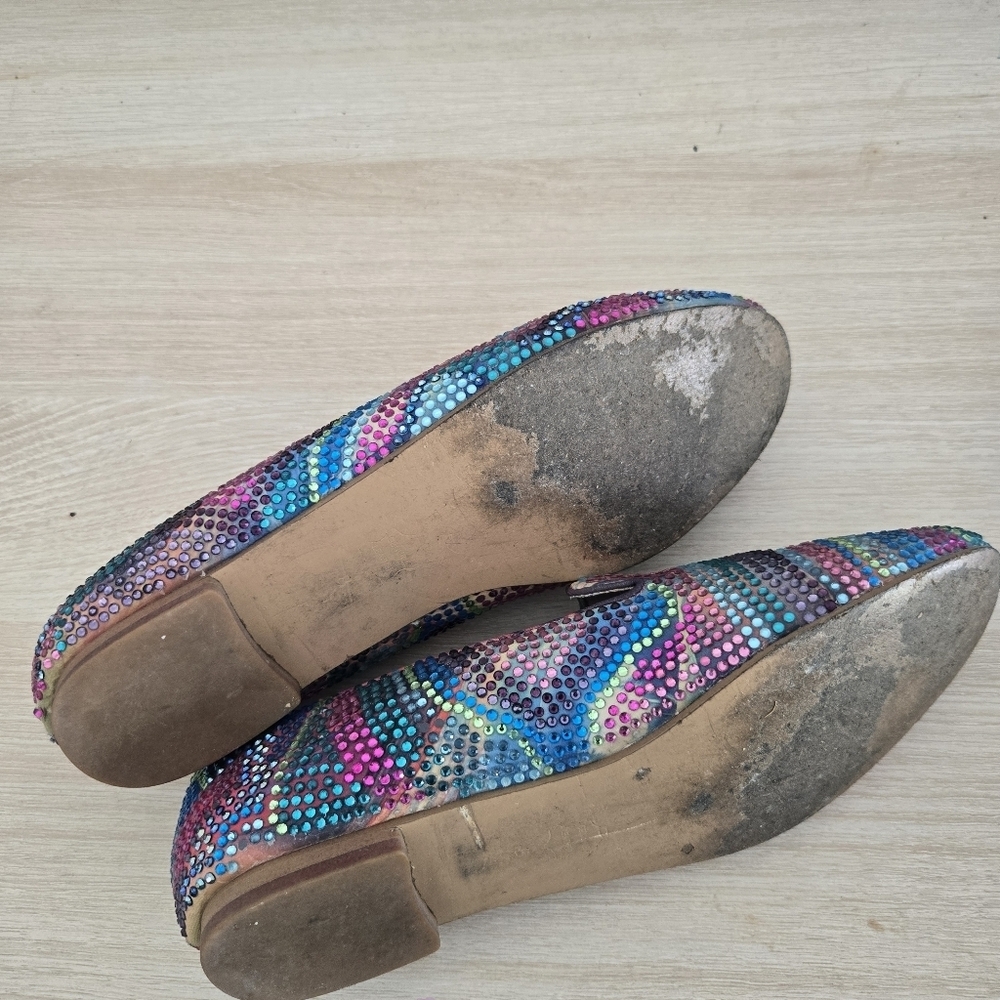 Steve Madden Blue and Red Flats with Vibrant Design - Picture 7 of 7